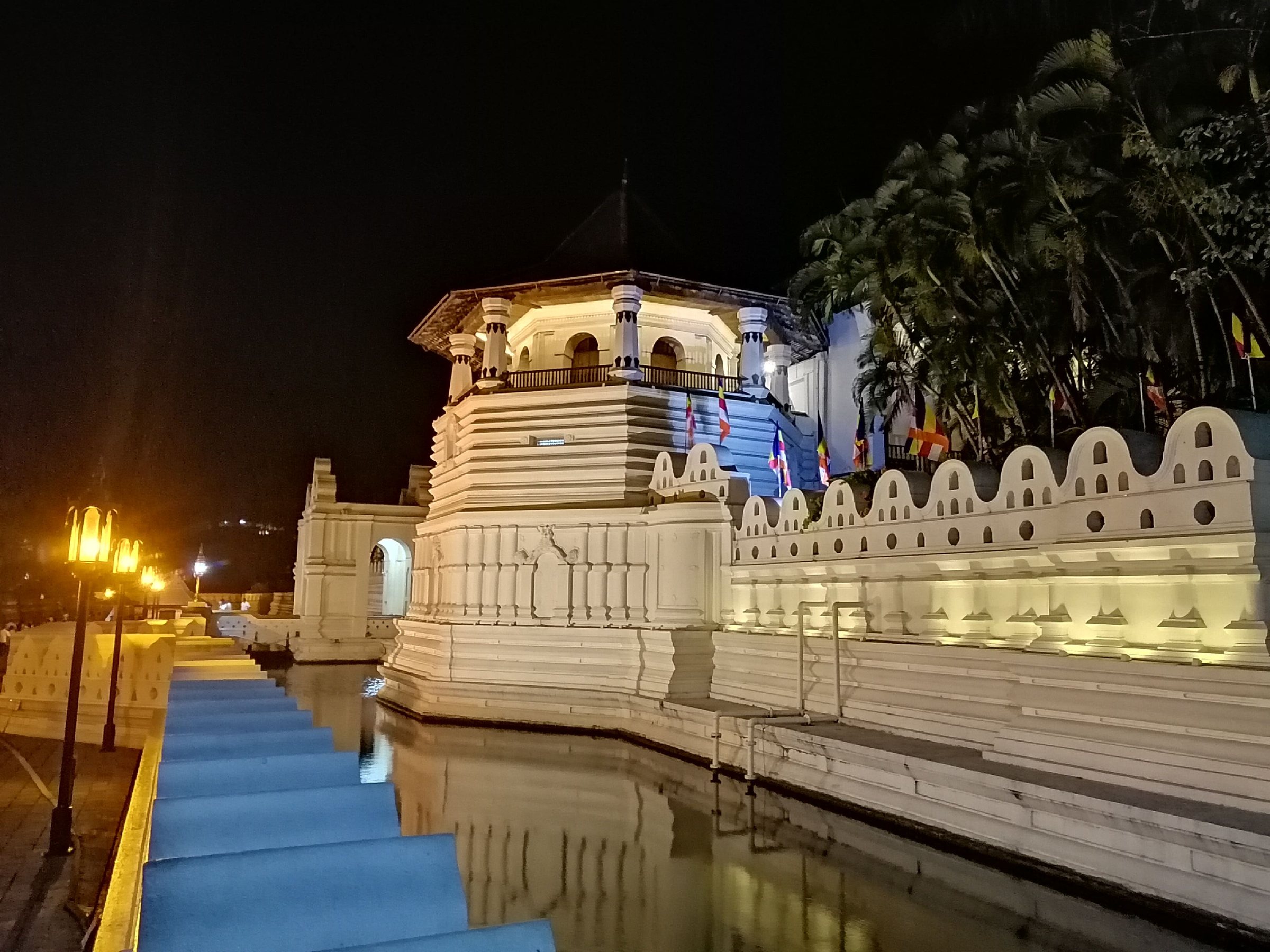 Hill Country, Yala & South Coast multi-day tour